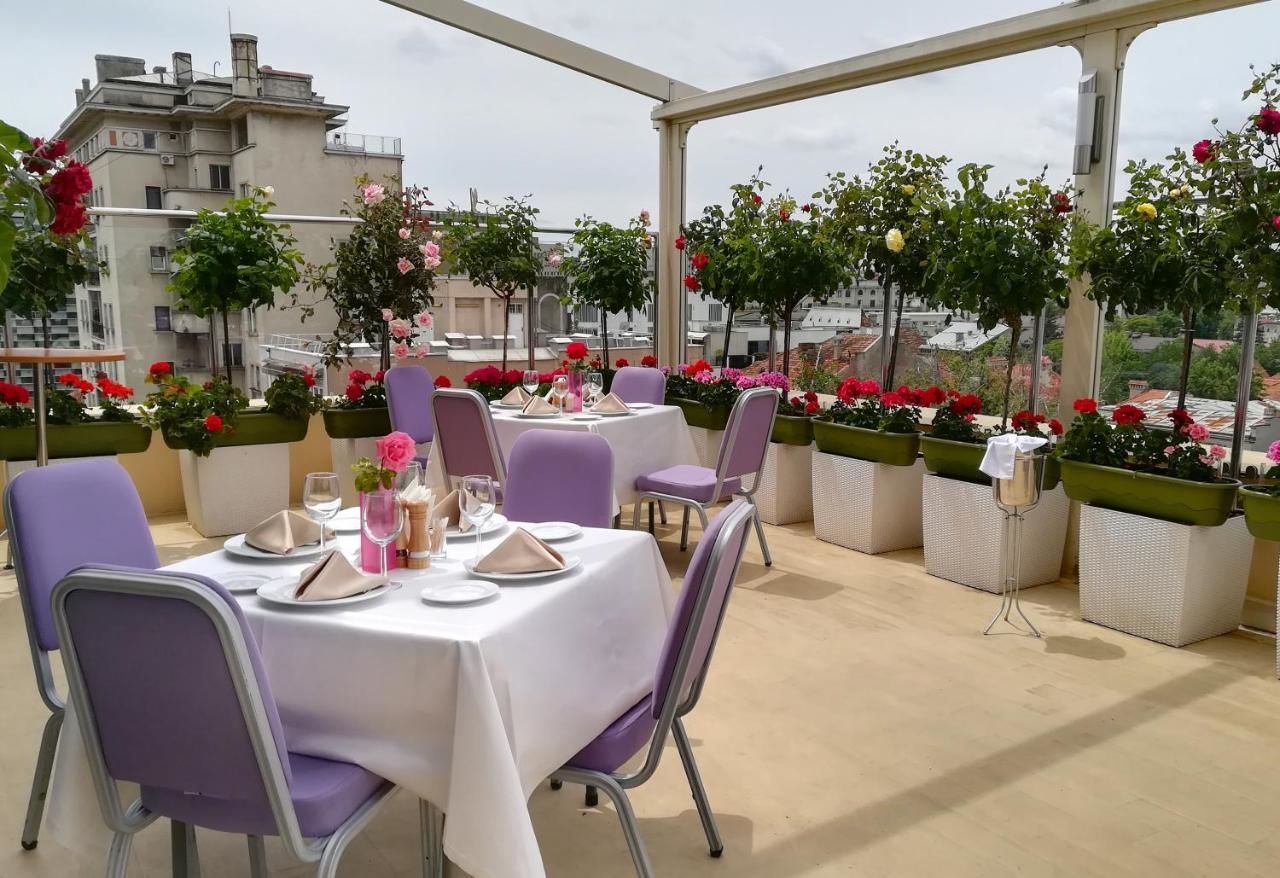 Отель Marshal Garden Hotel Бухарест-25